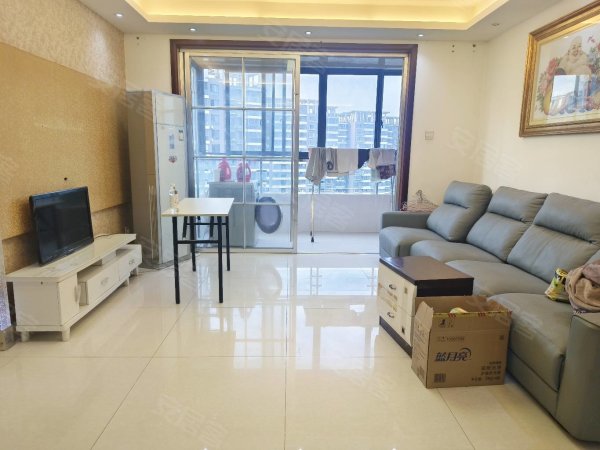 徽贵苑_住家精装修三室双卫双阳台定制衣柜收纳足拎包入住采光好