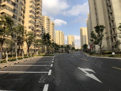 上海房产网>上海小区>宝山小区>顾村小区>馨清佳苑>420_315