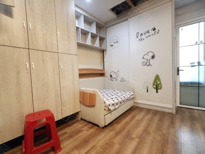 振兴路地铁口_金大地悦澜公馆_1室_电商园_顺丰_四季花海旁