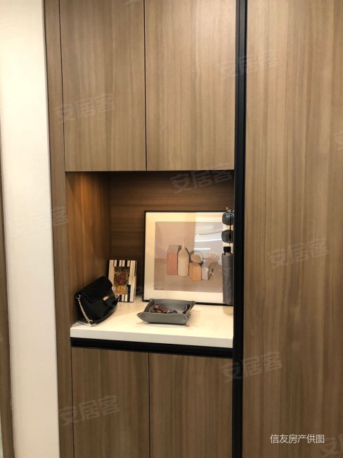 新房在售 阳光翡丽府 100平 110万 三室 精装 户型好
