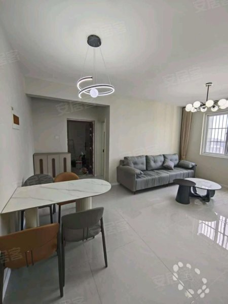 顺园精装大三房_全屋瓷砖地板_家电齐全拎包入住_现代风