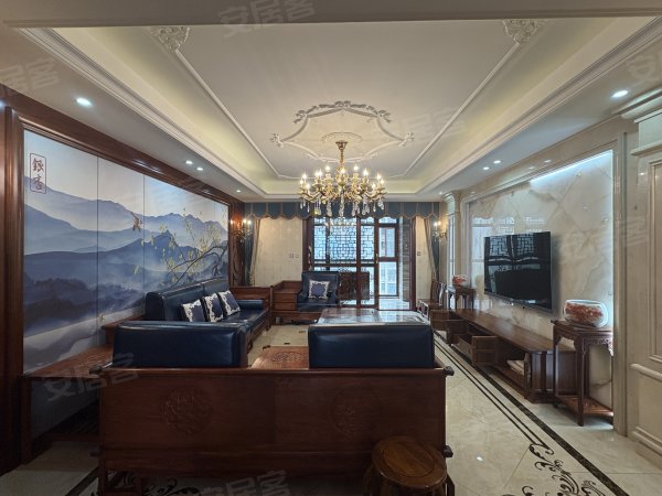 绿地铭公馆超豪华装修_全屋定制全新自住装修房_全品牌拎包入住