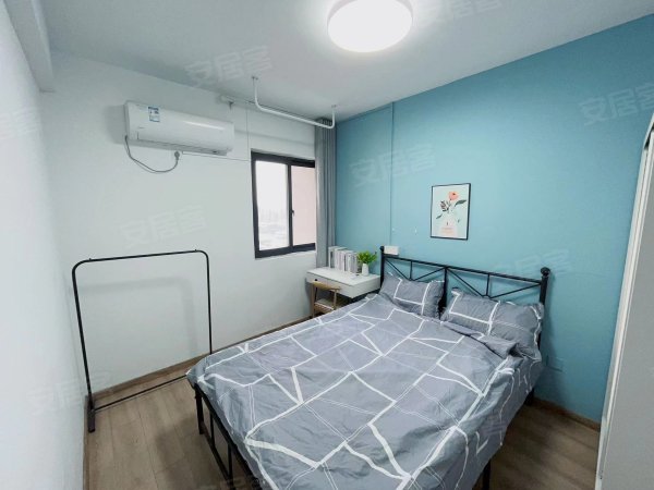 5号线义兴地铁口贡街明悦中心旁朝南主卧可短租月付
