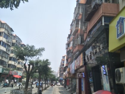 房山区行宫小区人口_房山区城关小区分布图(2)