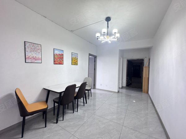 三室一厅全部配齐_家具家电齐全_一级能耗民水电密码锁拎包即住