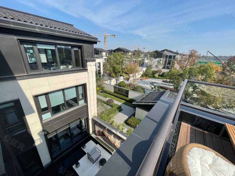 南京应天府越城天地秦淮河畔临河独栋别墅院子300