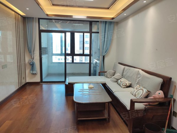 文一豪门金地_三室两厅_中央空调_家具家电齐全_拎包入住