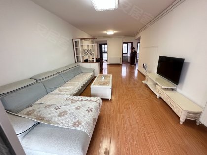 巴黎都市二期精装婚房出租_全屋定制实木家具_家电齐全_近悦方