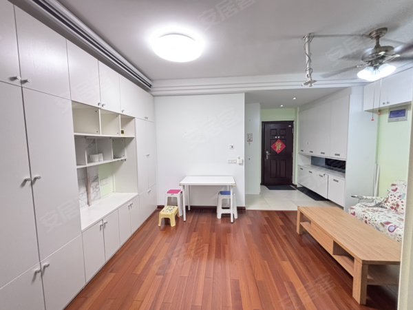 一眼爱上_安粮城市广场公寓_自住装修_通燃气_可做饭