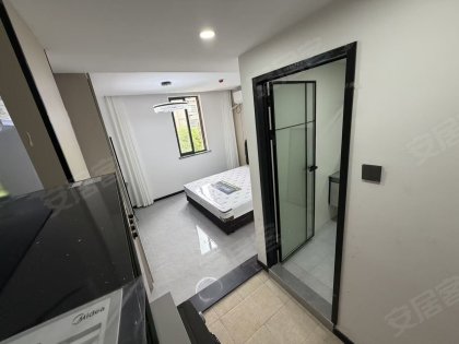 洪岗地铁口（朝南大套内）第六空间（港汇广场）大唐国际