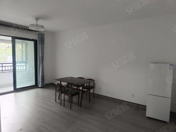 圩兴苑精装一室_全屋瓷砖_拎包入住_随时可住_国轩_卓越城