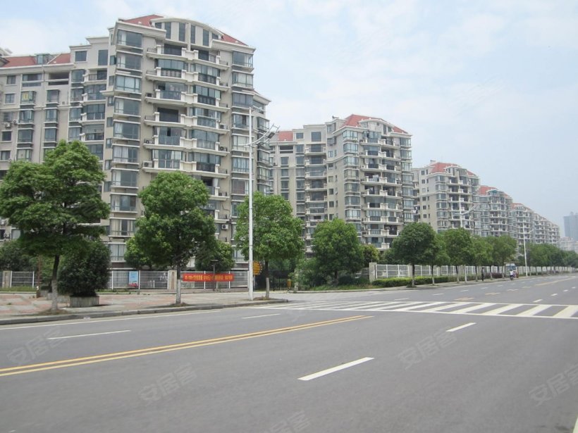 南京 <em>明发</em>滨江新城小区<em>照片</em> - 安居客