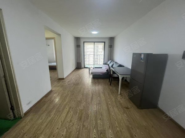 1号地铁口_金辉悦府_3室1卫_家电齐全_拎包入住_随时看房