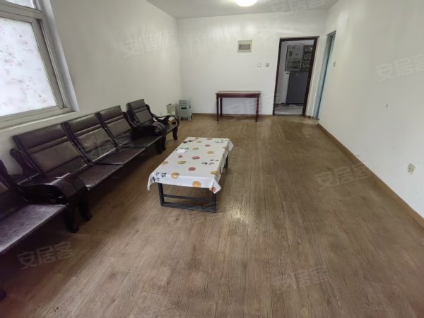 1号线天水路_淮合花园_简装_两房近中小学_拎包入住随时看房