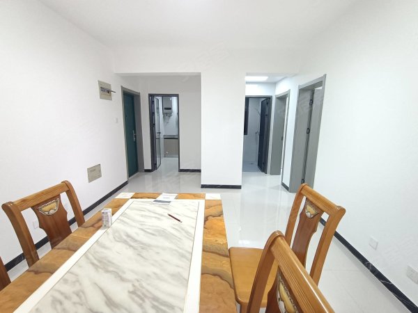 壹仟壹急租合肥六中旁拎包入住荣城花园北苑两室全屋瓷砖拎包入住
