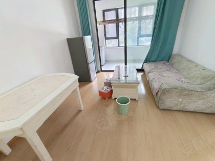 北岗花园二期_精装两室_可短租可月付_包物业