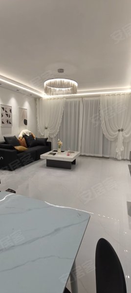 来安花园，三室两厅，近坝上吾悦步行街包河万达，多套可选，月付