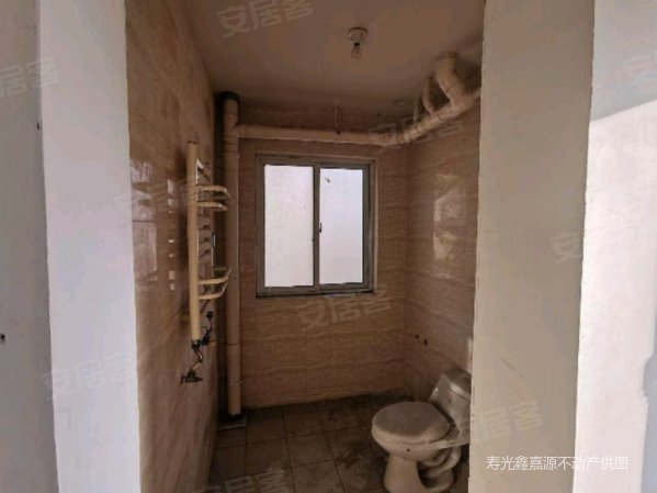 星城c区 毛坯大三室 户型很赞 带车位 满二,中南世纪星城二手房,116万