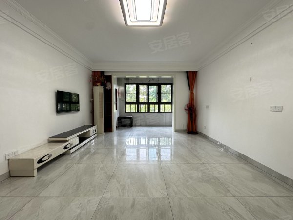 吉租_新东方_万象汇_地铁口_邻_幸福雅苑_3室_自住精装修