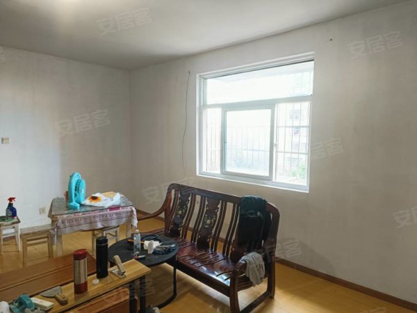 兴华苑B区两室_近小学_菜市场_兴华苑地铁_生活交通便利