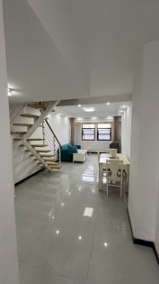 文一陶城市广场，精装修三房拎包入住，价格可谈