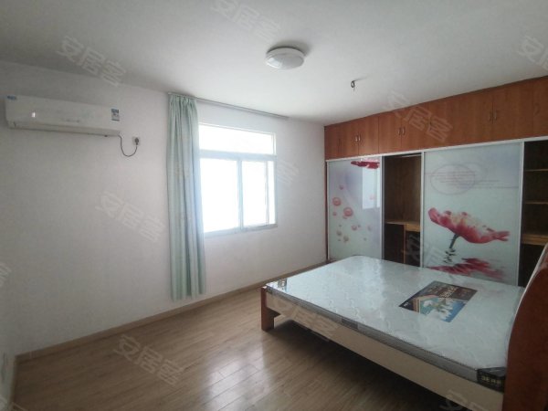 美湖小区_二楼_家具家电齐全_随时看房_户型好_地段好