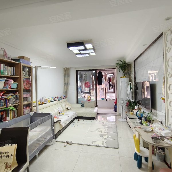 物业推荐_橡树湾三期_业主自住房_精装实图_带车位随时看房