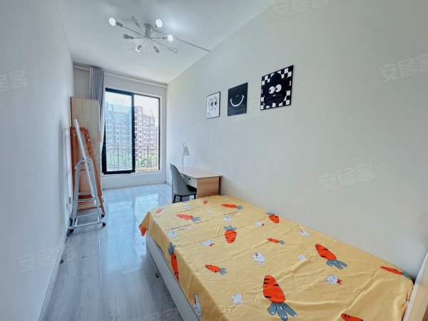 建筑大学，28中，南屏路地铁，绿地中心，随时看房，月付，可短