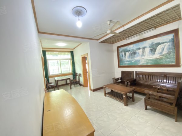 包河区三户室86.55平米正南5层