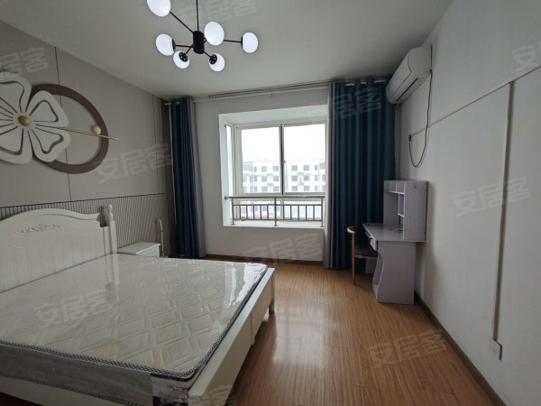港汇广场_华府骏苑_大唐国际__海卉花市_洪岗地铁口_6号线