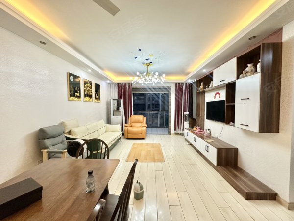 2号线_公园道南区_3室2厅_南北通透_房东自住装修_实拍