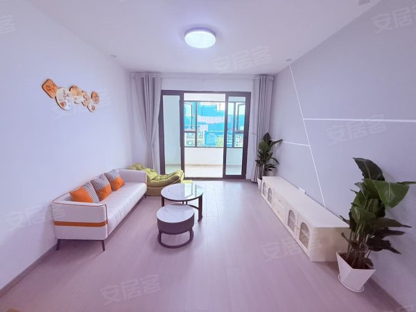 湖语时光精装三房~~洋房户型~席梦思大床~家具齐全~密码看房