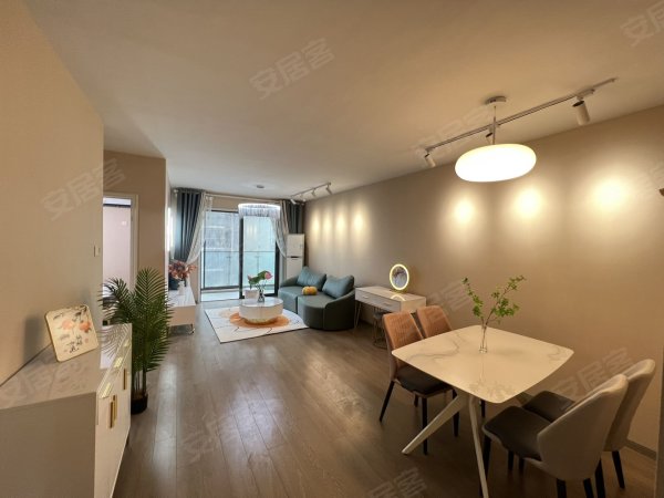 个人出租无中介费_安徽大市场_宝业东城广场_拎包入住可以月付