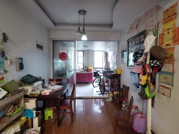 金色池塘_2室2厅1卫__84平米