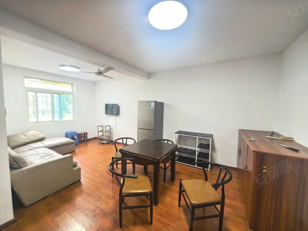 出门二号线东七里_宝业广场_瑶海天地_福海新居中间楼层新家电