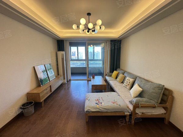 本人实拍无虚假宣传_万科中心_杏花村地铁口_城市之光住家急租