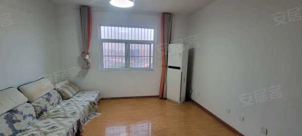 京福花园嘉兰苑_3室2厅1卫__电梯房_95平米
