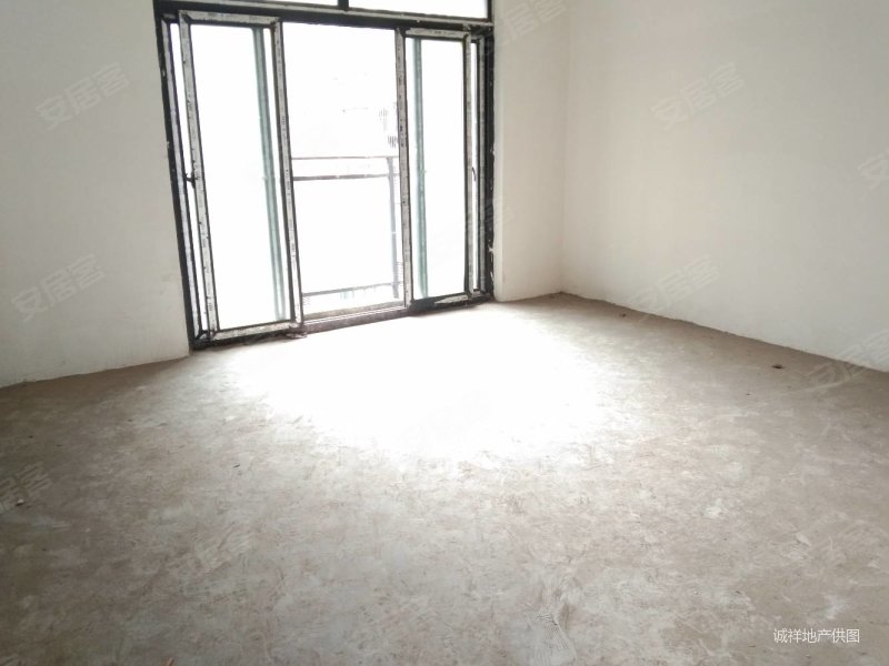 一线江景洋房 环境优美 户型方正 住家清静 价格便宜,揽江雅苑二手房