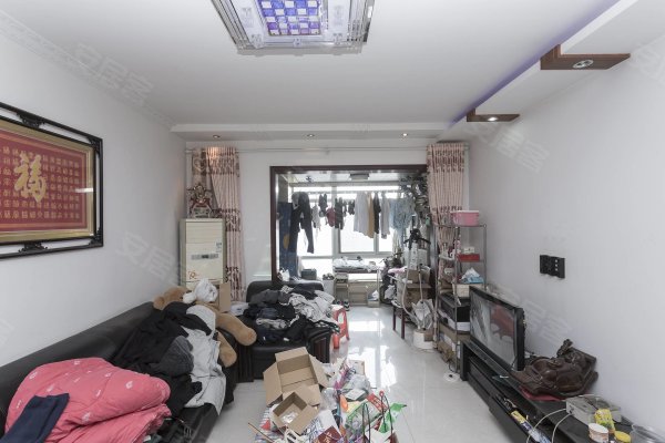 御景湾_3室2厅1卫__电梯房_精装修109平米