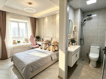 美女二房倲）人美心又善）租期随意）靠近佳源商住楼）唯品会）