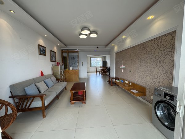 蓝海大厦_天鹅湖_银泰百货_绿怡居西区商住楼_3室2厅2卫