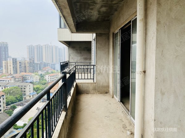 衡阳二手房 华新开发区二手房 连卡福二手房 珠江愉景新城