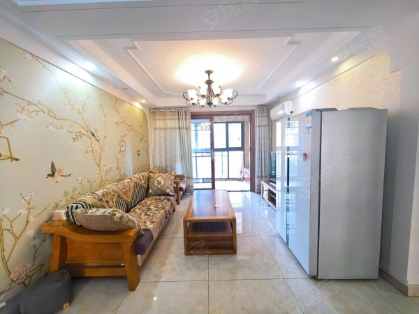 东方蓝海边户三房~精装修实木家具~全屋地暖~看房随时方便