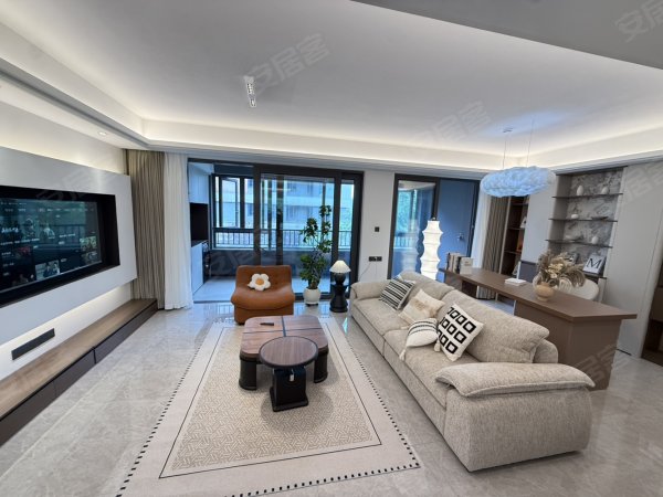 月付_实图实拍_横厅大洋房__中央空调加地暖_可直播_可住家