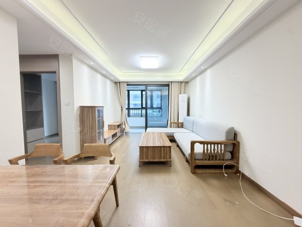 和锦南园居家装修_全屋定制柜_实木家具_有停车位_随时看房