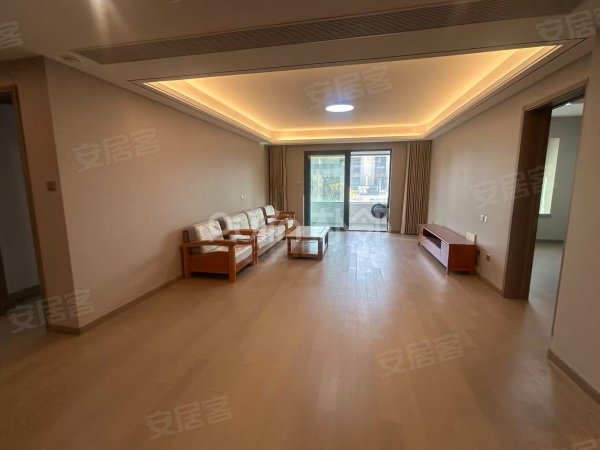 万科森林公园庐前大平层_4室2厅2卫_家电齐全__拎包入住