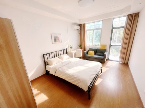 省三建宿舍，之心城，稻香楼，步行街，押一付一，城市华庭可短租