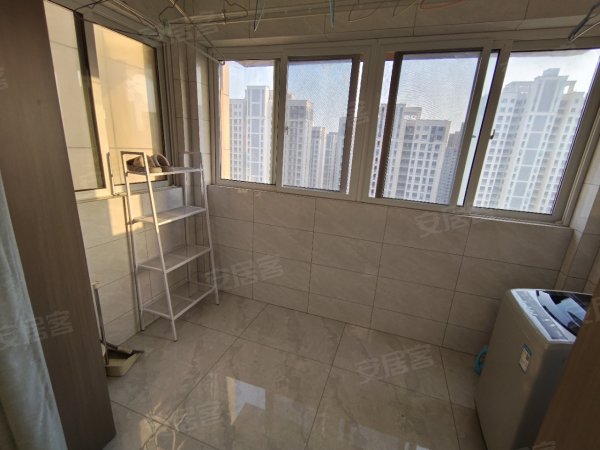 广乐家园精装三室_广德路二院对面_住过人_民水民电_拎包入住
