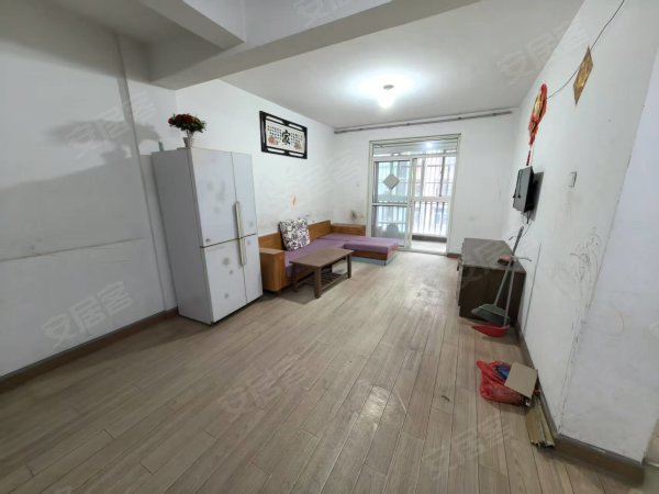 少荃家园_磨店老街旁_三房两厅_急租价优__生活方便