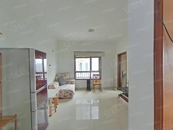 经典华城1室拎包入住进地铁中锐学校大润发中环城